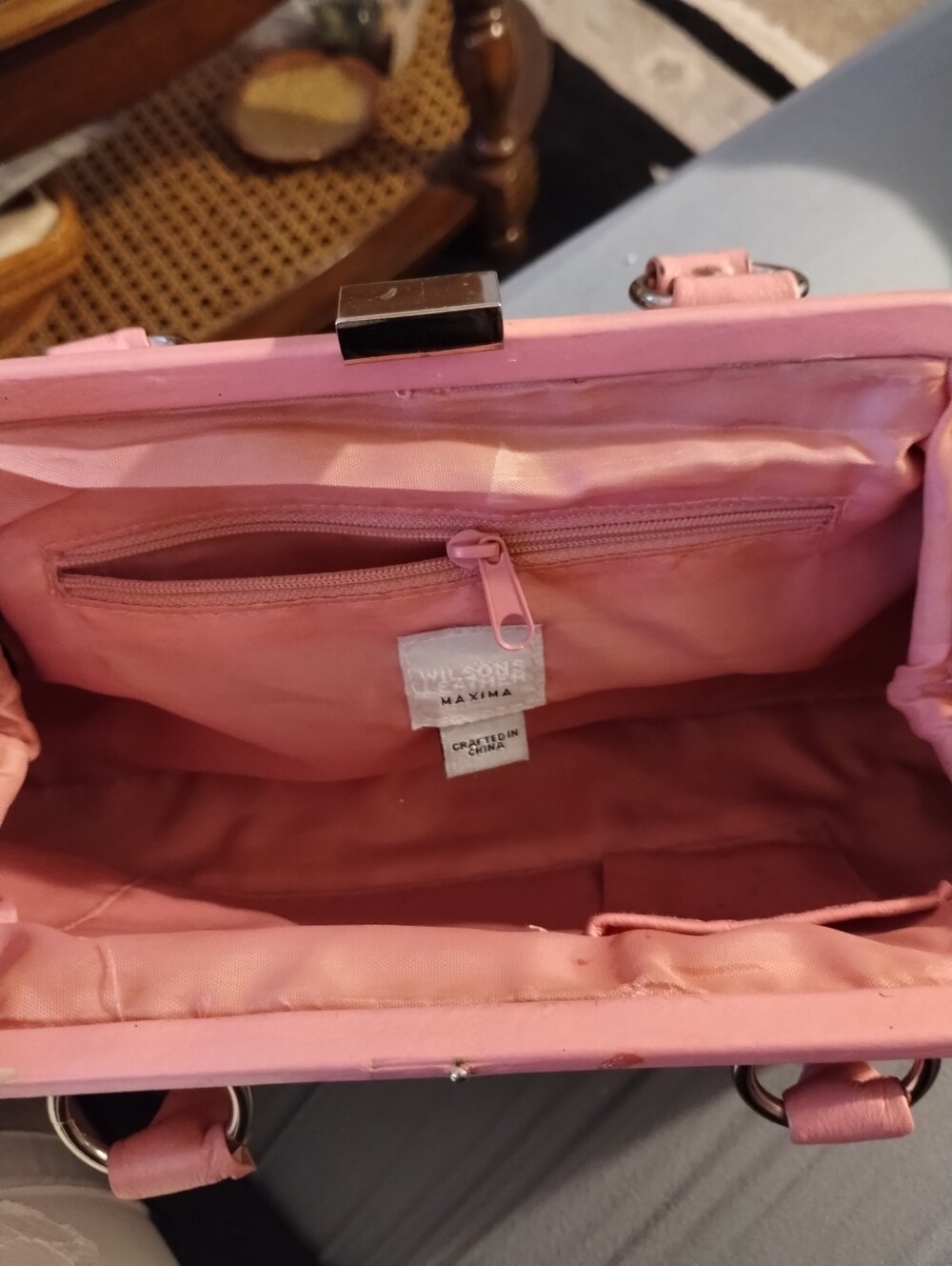 Ladies Wilson Pink Leather Purse - Picture 7 of 9
